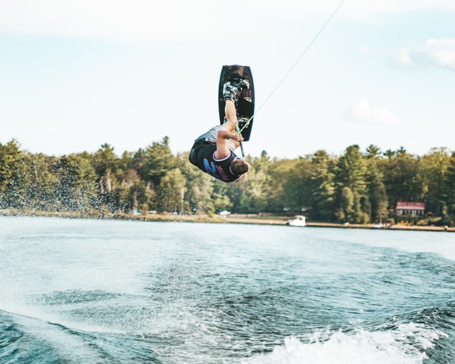 Photo Wakeboard tricks