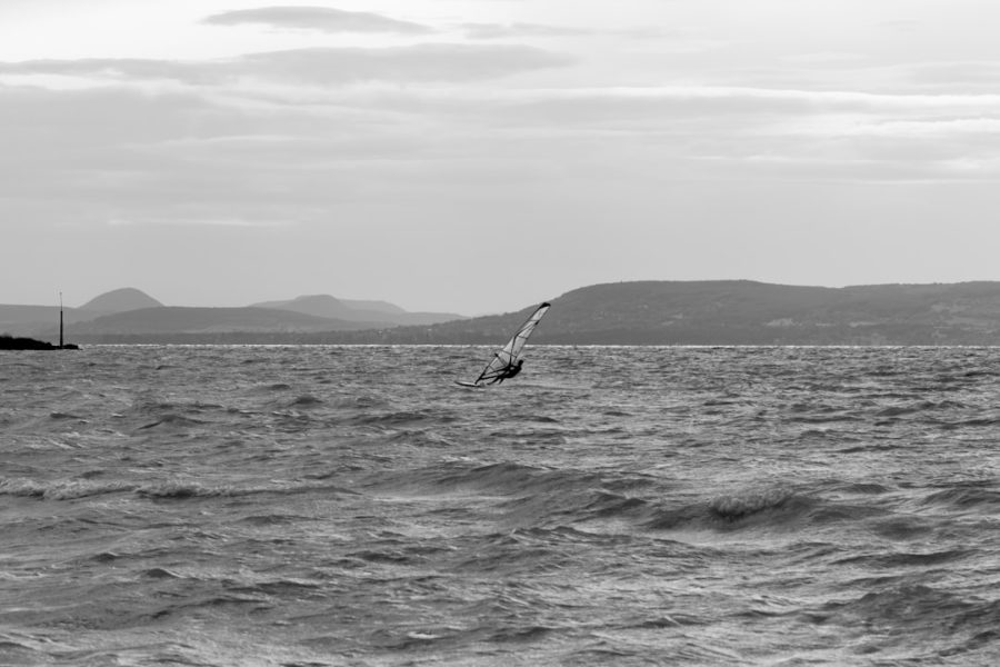 Photo Windsurfer on the water