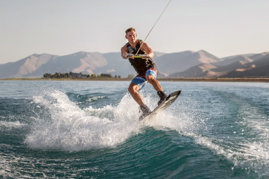 Photo Wakeboarder jumping