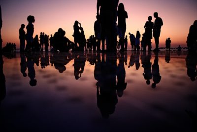 Photo Beach gathering